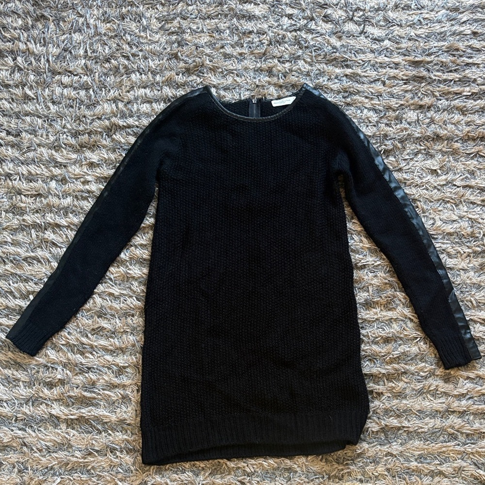 Abercrombie & Fitch Black Sweater, Size S